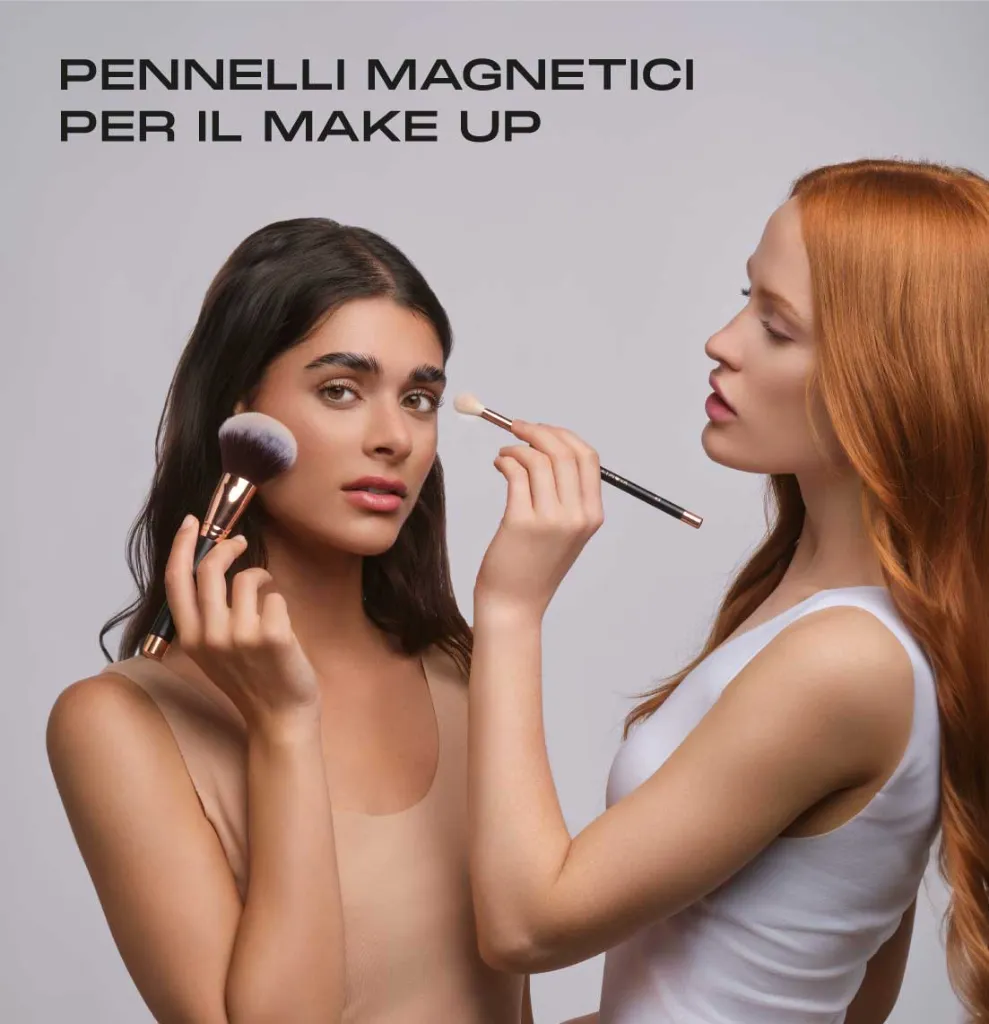 PENNELLI-MAKEUP.webp