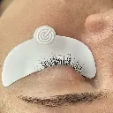 occhio con patch bianco.webp